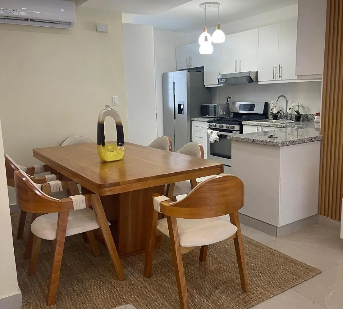Hermoso Apto Amueblado A 5 Minutos De Downtown Punta Cana Apartment